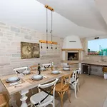 Villa By Aneo Travel