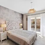 Villa By Aneo Travel *