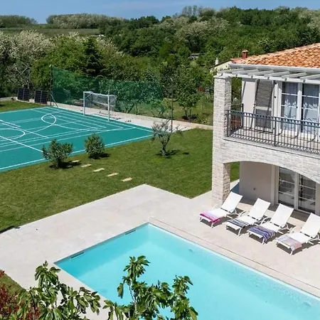Villa By Aneo Travel