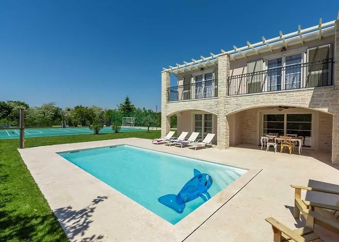Villa By Aneo Travel Kaštelir